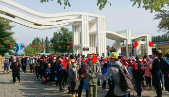 國(guó)慶中秋雙節(jié)同慶，鳴翠湖景區(qū)小長(zhǎng)假完美收官！
